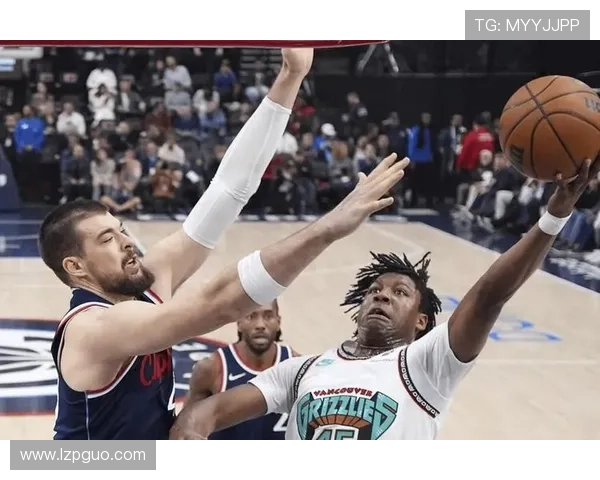 雷吉米勒点评克莱神勇表现并建议莫兰特优先恢复健康